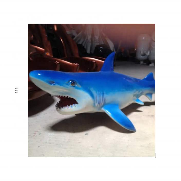 Marine Aquarium Design - Statua di Squalo Personalizzata con Design